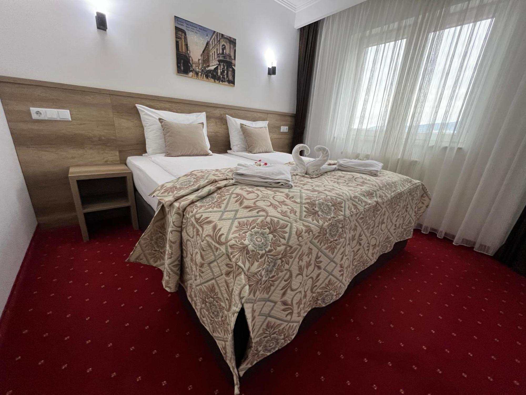 Hotel Nacional Free Parking 사라예보 외부 사진