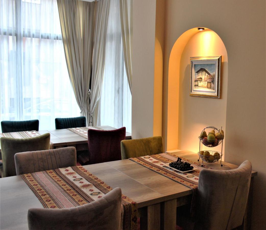 Hotel Nacional Free Parking 사라예보 외부 사진